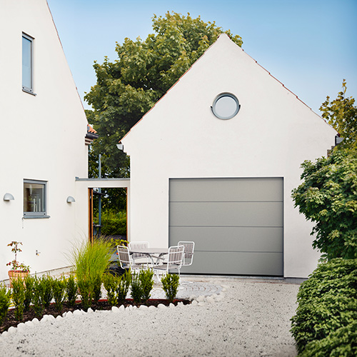 Garageport Advant Complete - Slät 2400 x 2125, Antracitgrå, Låskit förberett för ASSA